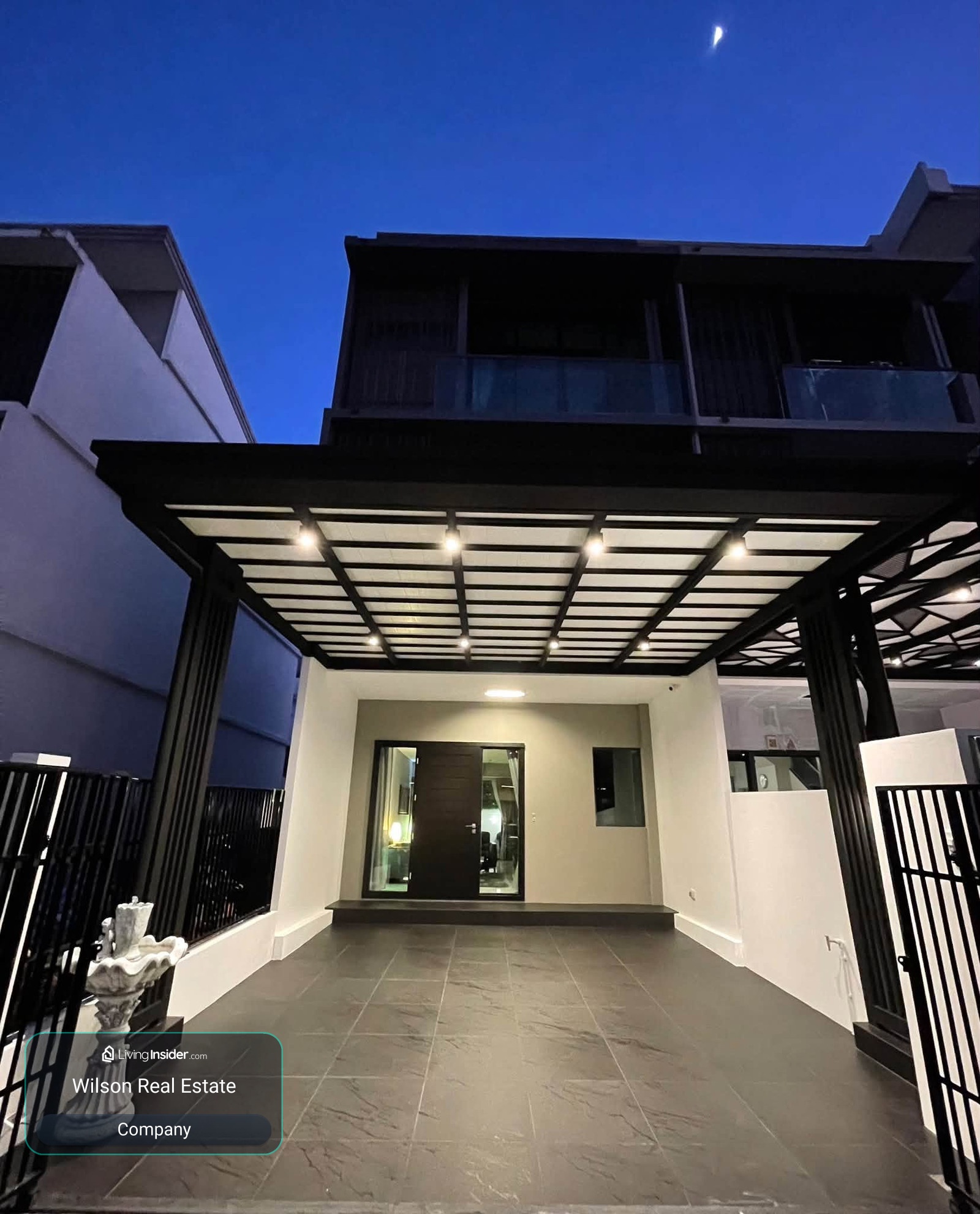 🏡 ขาย / ให้เช่า 𝗧𝗛𝗘 𝗟𝗔𝗡𝗗𝗠𝗔𝗥𝗞 𝗘𝗞𝗞𝗔𝗠𝗔𝗜 – 𝗥𝗔𝗠𝗜𝗡𝗧𝗥𝗔 | CORNER UNIT ✨ | ทาวน์โฮม 3 ชั้น | สุคนธสวัสดิ์ 25 – เลียบด่วนเอกมัยรามอินทรา – รูปที่ 2
