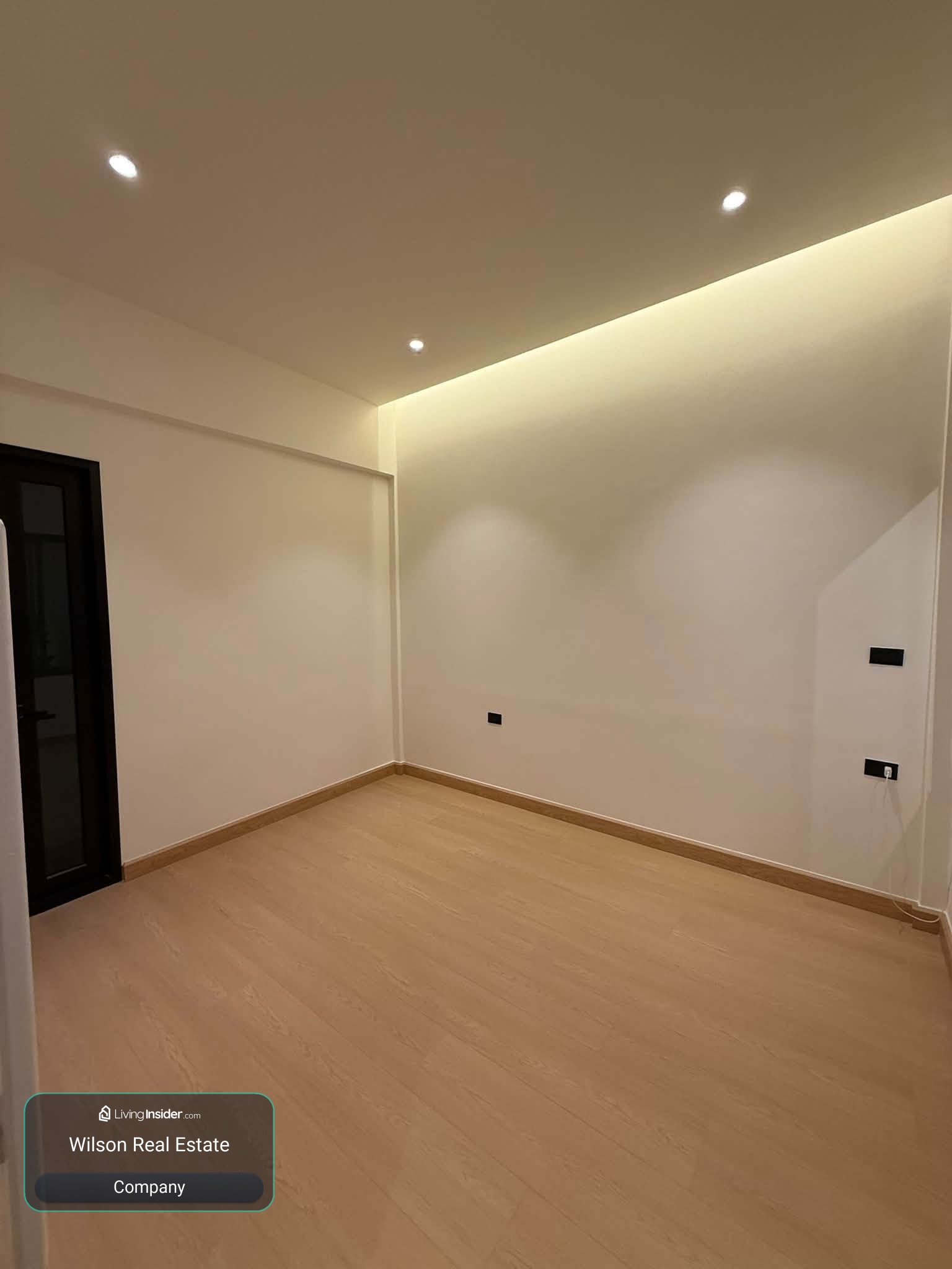 🏡 ขายทาวน์โฮม 𝗣𝗥𝗜𝗩𝗔𝗧𝗘 𝗖𝗢𝗨𝗥𝗧𝗬𝗔𝗥𝗗 𝗥𝗘𝗦𝗜𝗗𝗘𝗡𝗖𝗘 | ลาดพร้าว 41 | 2 ชั้น | 3 ห้องนอน | มี Courtyard กลางบ้าน ✨ | ใกล้ MRT ภาวนา – รูปที่ 4