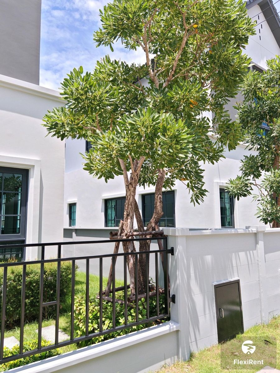 Centro Bangna Phase 2 More than 3 bedrooms | Only 1 month deposit required, ready to move. – รูปที่ 2