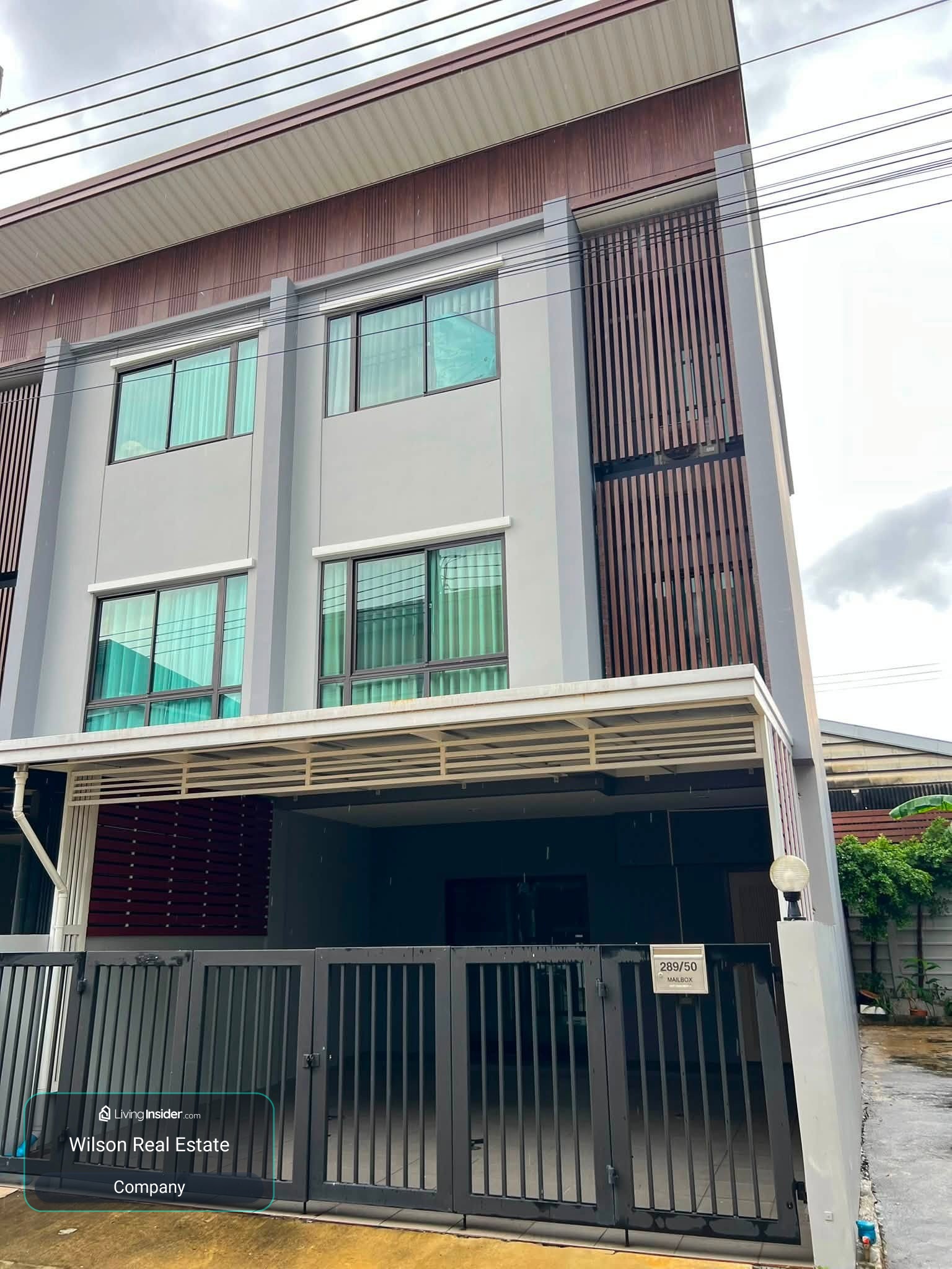 🏡 ให้เช่า 𝗦𝗜𝗥𝗜𝗛𝗢𝗨𝗦𝗘 รัชดา 18 | ทาวน์โฮมหลังมุม 3 ชั้น | 3+1 ห้องนอน | 180 ตร.ม. | จอดรถ 2 คัน | รัชดา–ลาดพร้าว – รูปที่ 2