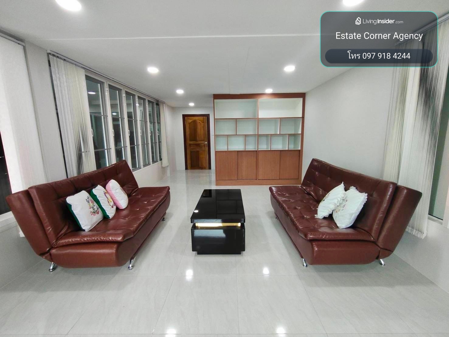 98694 - ขายบ้านเดี่ยวรีโนเวทใหม่สไตล์โมเดิร์นลักชัวรี่ หมู่บ้านเปรมฤทัย (Premruethai) ซอยรามอินทรา 46/1 แถมเฟอร์นิเจอร์บิวท์อินและเครื่องใช้ไฟฟ้าครบครัน – รูปที่ 4