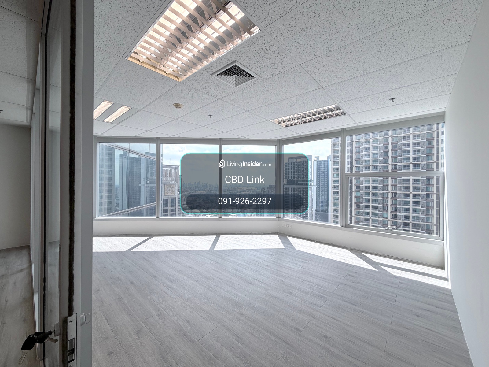Grade A office, Skywalk from BTS Chong Nonsi – รูปที่ 4
