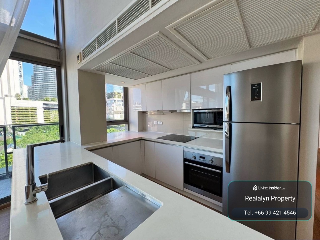 🌿 RARE DUPLEX 3BR ในพร้อมพงษ์ - 300 เมตรถึง BTS | วิวสวนเบญจสิริ | เป็นมิตรกับสัตว์เลี้ยง 🐶✨ – รูปที่ 4