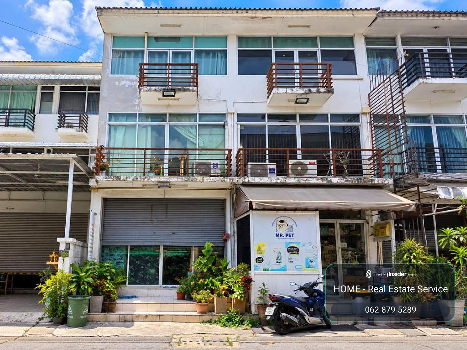 อาคารพาณิชย์  5 คูหา / 3 ชั้น (ขาย), 5 commercial buildings / 3 Storey (FOR SALE) PALR041 – รูปที่ 2