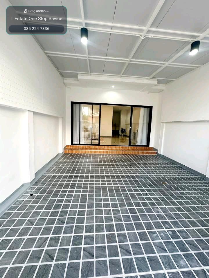 2-story townhouse for sale, Buraphan Village, Sangkhasantisuk 14, Suwinthawong, Suvarnabhumi Airport, Krathum Rai, Nong Chok, Mahanakorn University of Technology.  Saint Teresa School Nong Chok District Office Department of Land Transport, Area 4 – รูปที่ 2