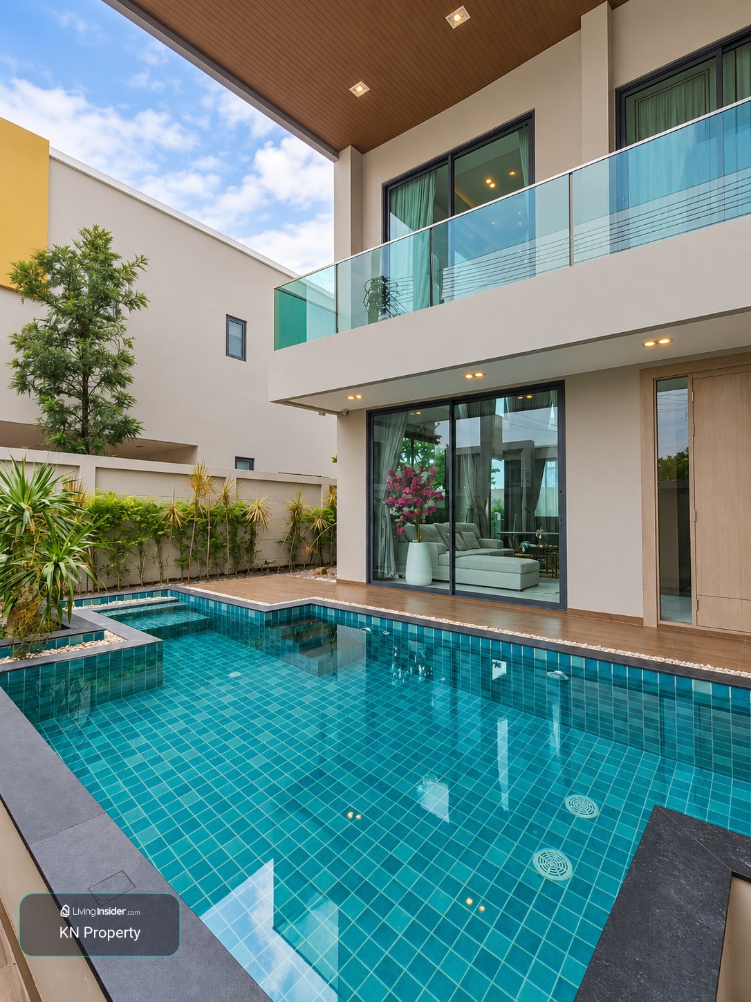 ให้เช่า MADCHA NIRVANA พัทยา พูลวิลล่าหรู 4 ห้องนอน 4 ห้องน้ำ สระ Jacuzzi ส่วนตัว เฟอร์ครบ พร้อมอยู่ ใกล้หาดจอมเทียน-ทางด่วน EEC – รูปที่ 2