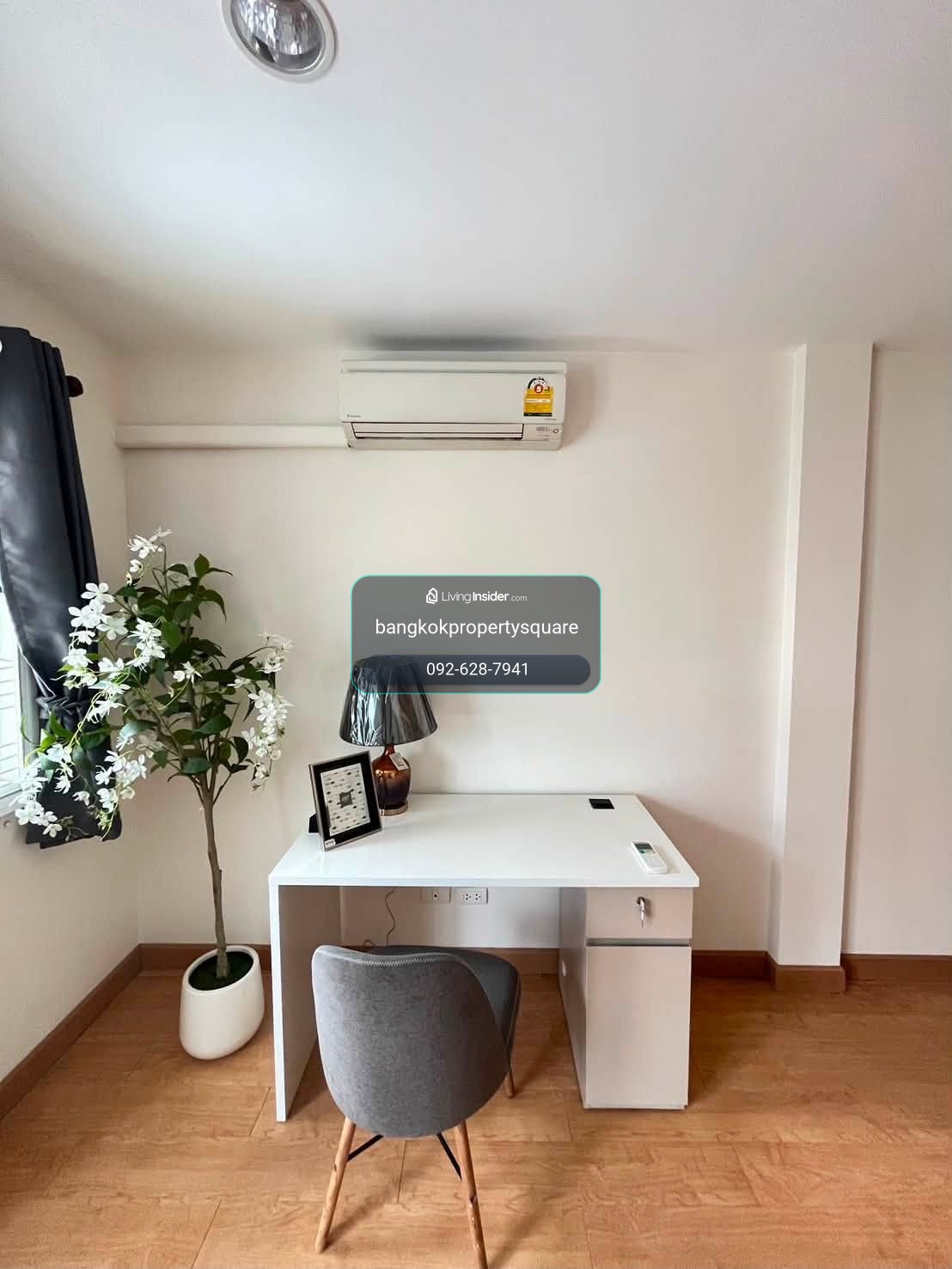 ให้เช่าทาวน์โฮม 3 ชั้น Grandity สาธุประดิษฐ์ 2 พระราม 3 4 ห้องนอน 3 ห้องน้ำ 200 ตรม. 50,000 บาท – รูปที่ 3