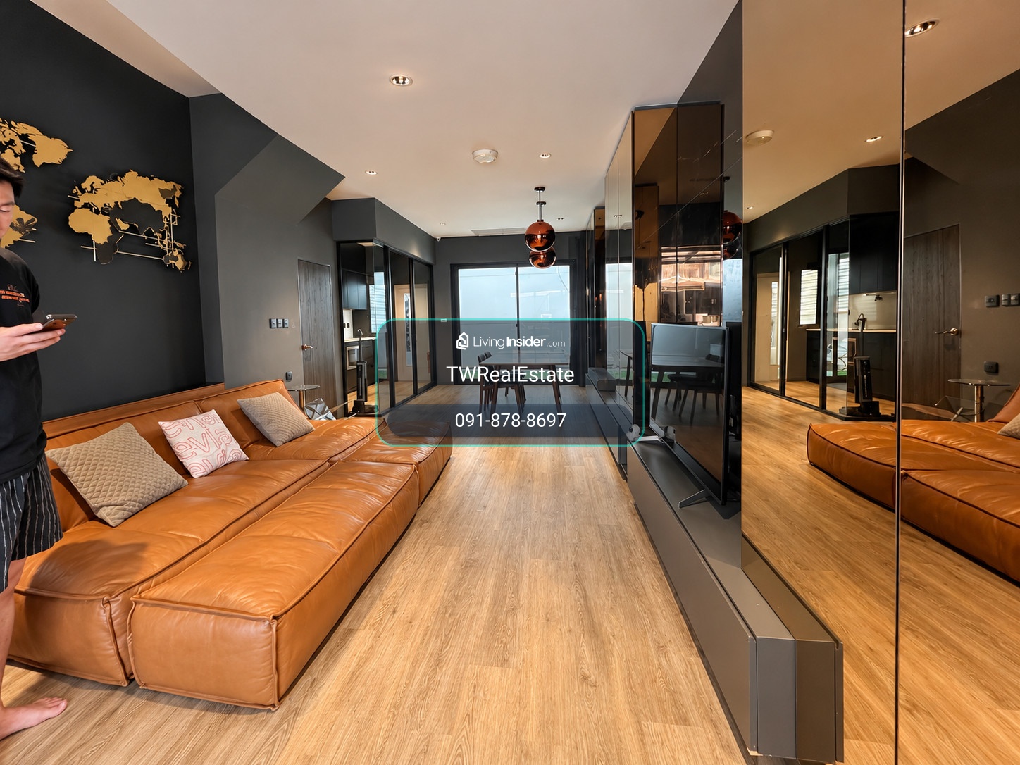 ขายด่วน ราคาพิเศษ! Townhome 3 ชั้น The Landmark เอกมัย–รามอินทรา | Built-in พรีเมียมทั้งหลัง พร้อมเฟอร์นิเจอร์ครบ บ้านสภาพใหม่   ทำทำเลดี ดินทางสะดวก เข้าออกได้หลายทาง – รูปที่ 2