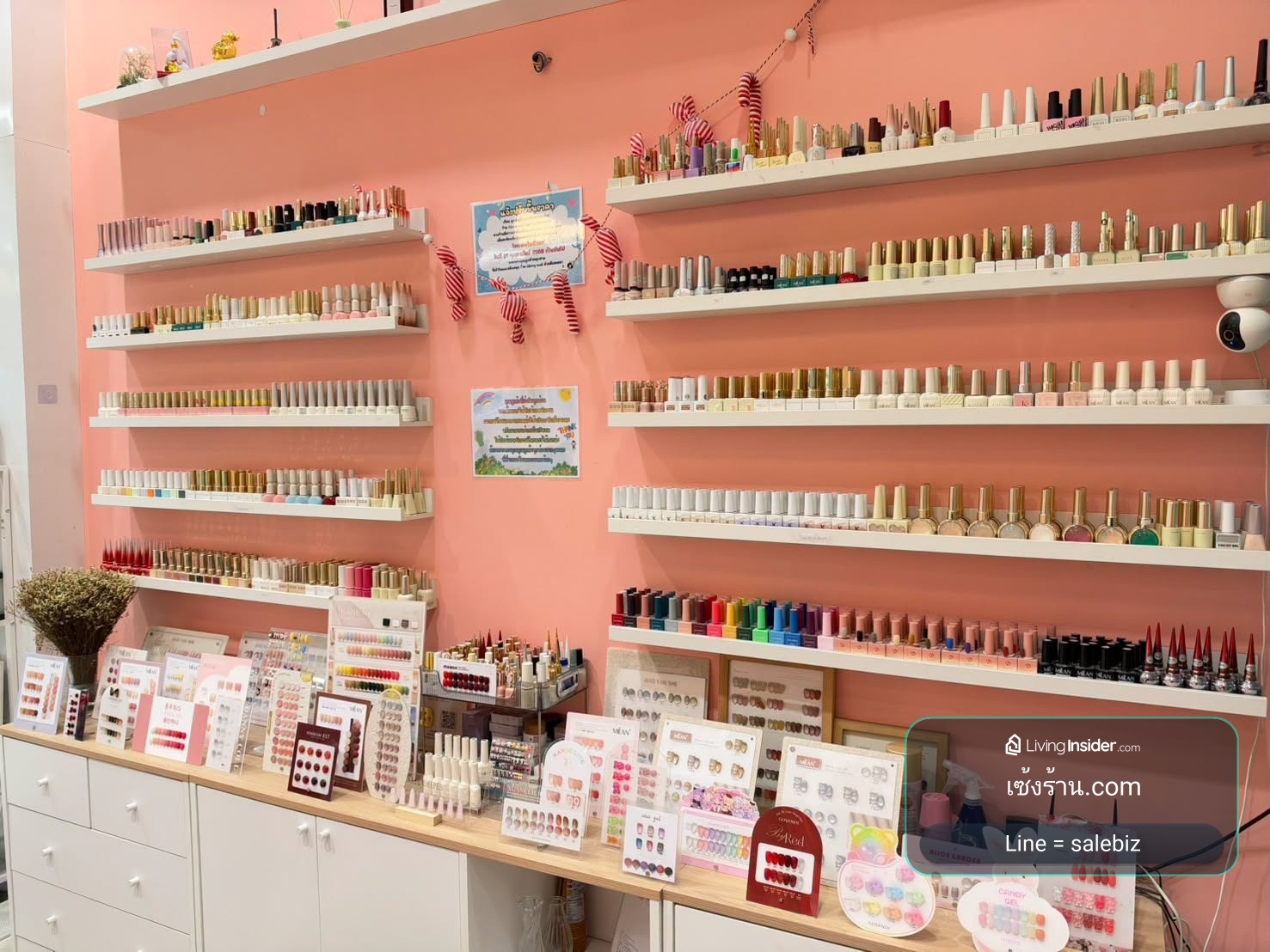 Nail salon for rent in Robinson Srisamarn, in front of the entrance, convenient to travel, has parking. – รูปที่ 2